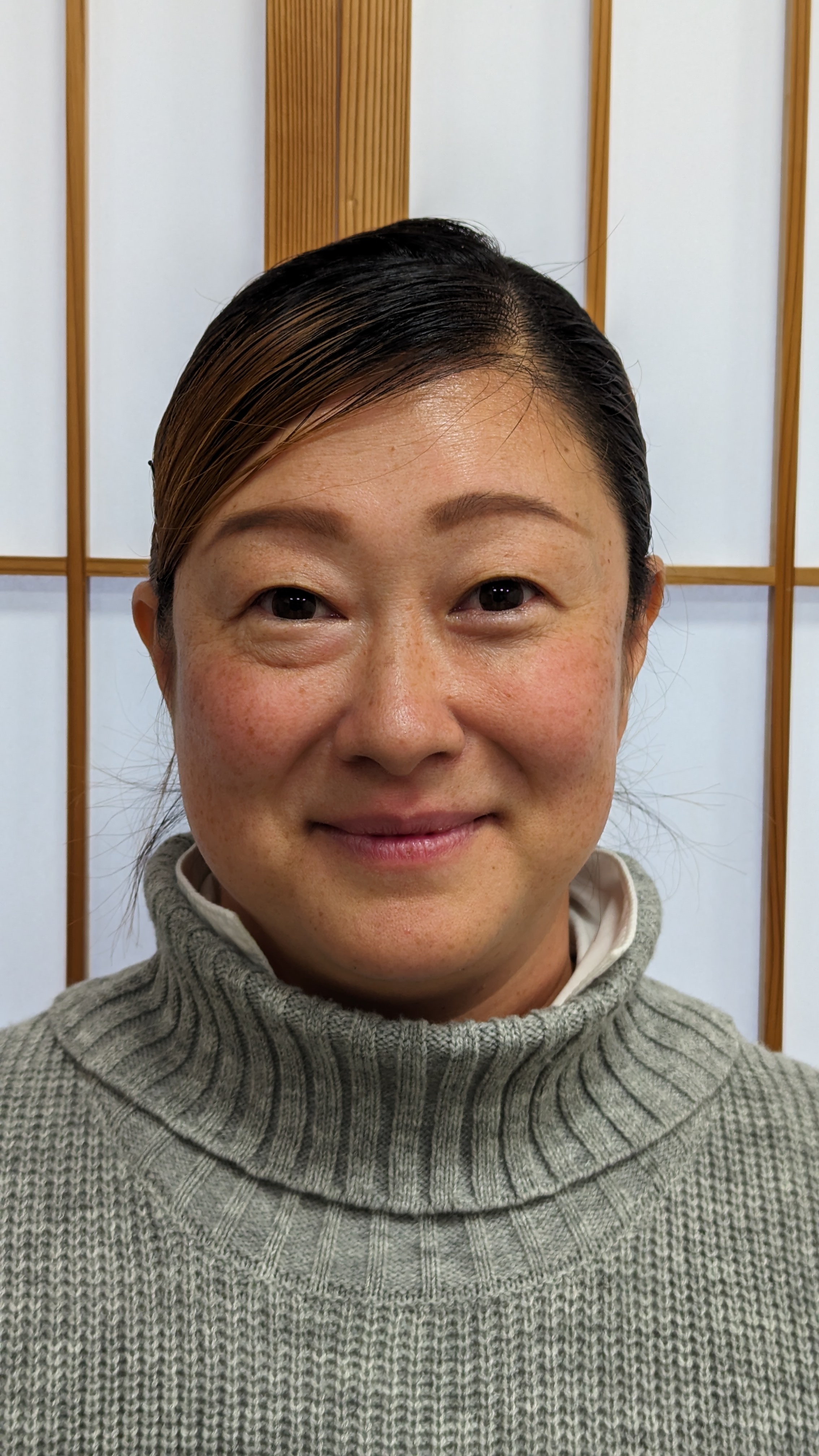 山﨑 千夏 テューター