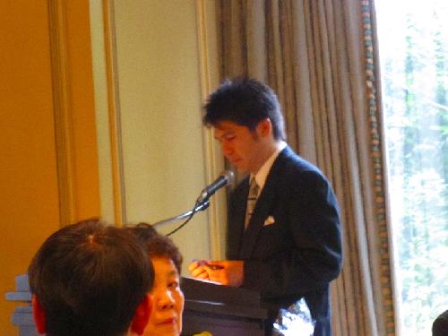 吾妻アナウンサー