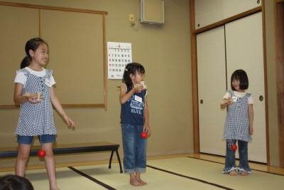 「あるこう♪」とけん玉コラボ