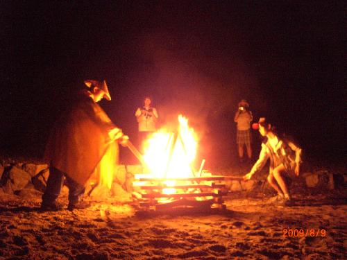 かましま、キャンプファイア