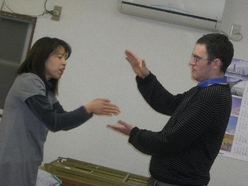 お正月の餅つきだ♪手遊び