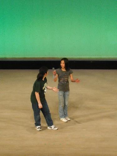 激励隊のパフォーマンス