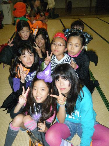 はりきり姉さんたち