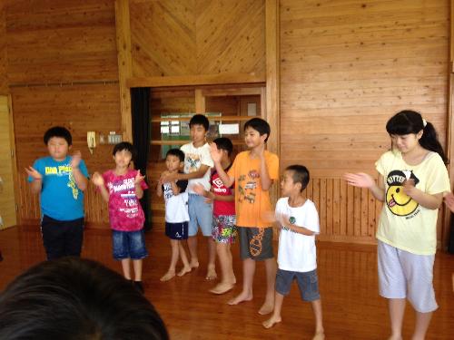 diddle diddle dumpling my son john