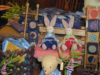 藍染めうさぎパッチワーク