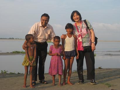 ブラマプトラ川べり