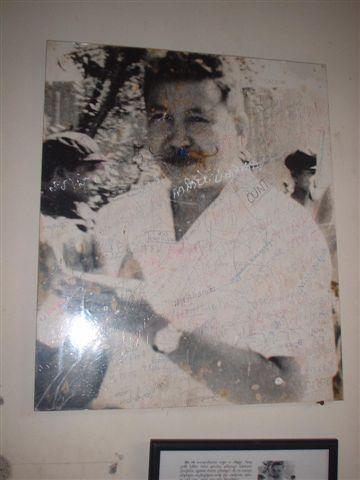 カンボジアトゥールスレイン1