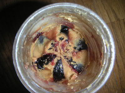 Peanut Butter & Jelly 中身