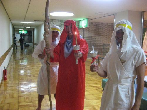 火の神、ぱぱたち。