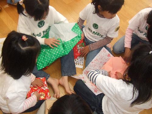 どんなプレゼントかな？