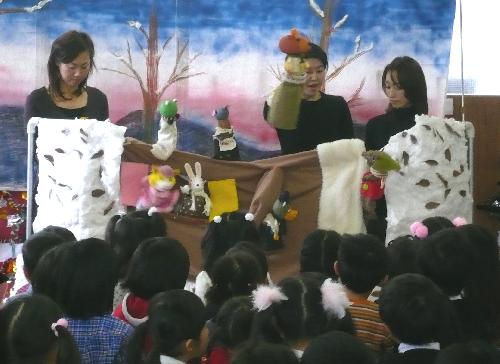 人形劇「てぶくろ」