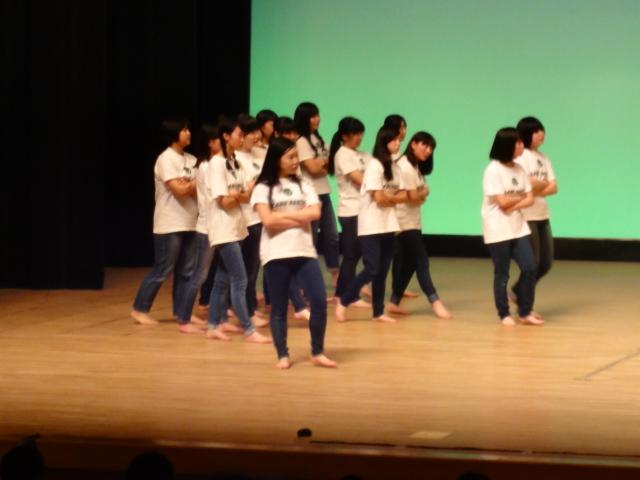 16　中高大生広場７