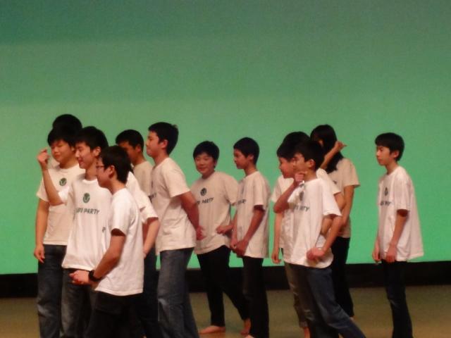 16 中高大生広場8